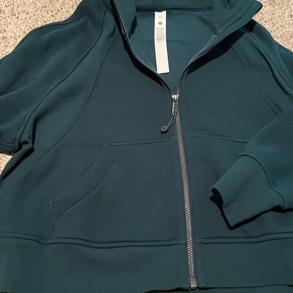 Lululemon Scuba Oversized Full-Zip Hoodie - Picture 5 of 5